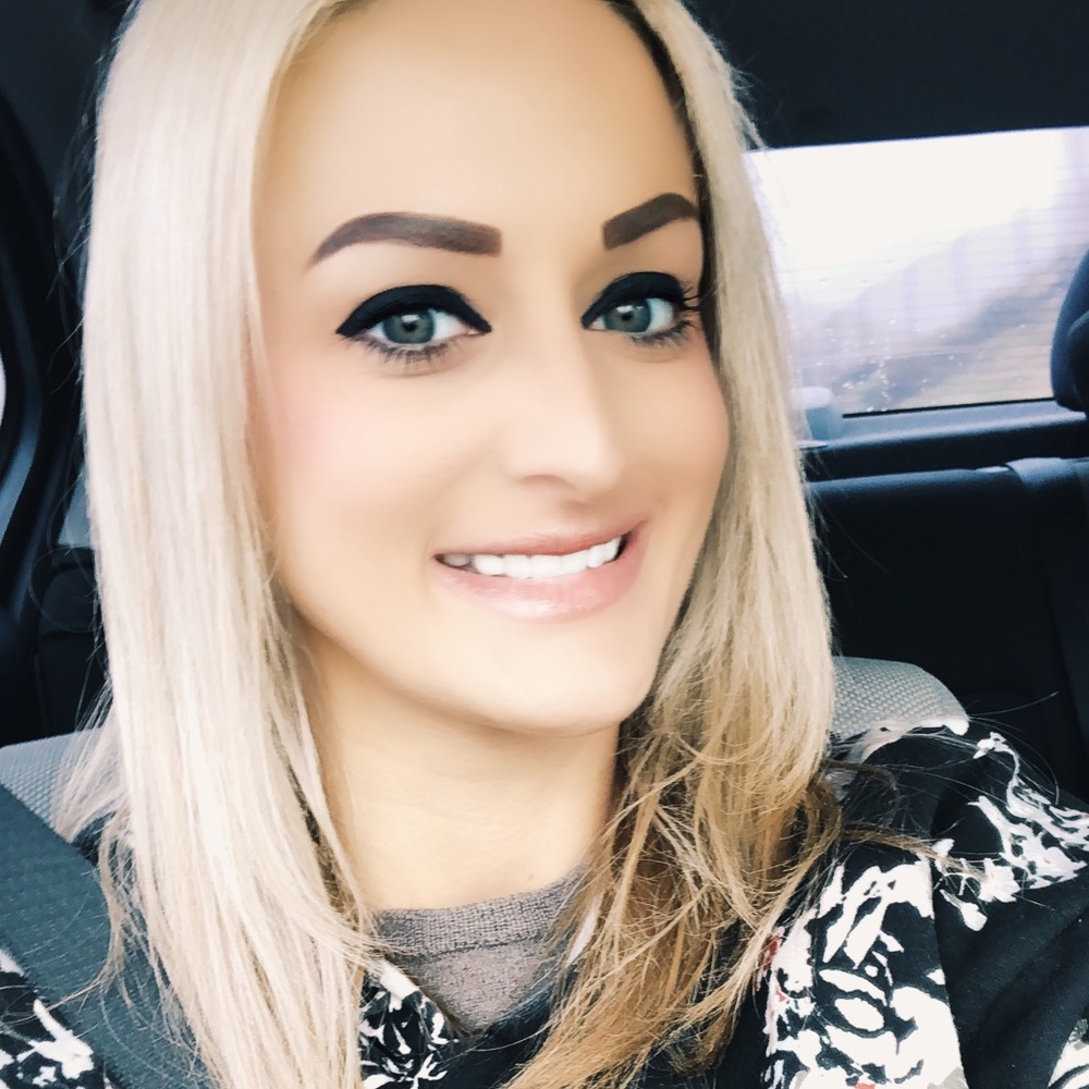 Meet your Posher, Karin